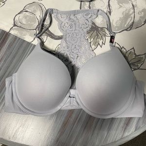 NWT Victoria Secret Bra 36C